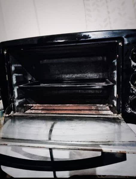oven for home and commercial use very best quality with accessories 3