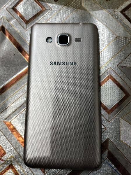 Samsung Galaxy Grand Prime Plus 1