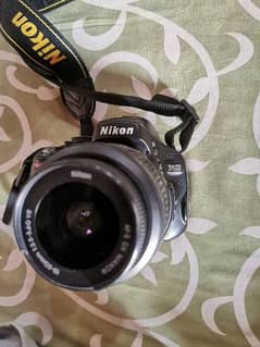 nikon D5100 camera 0