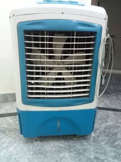 Cooler in plastic body, low electricity consumption. good condition