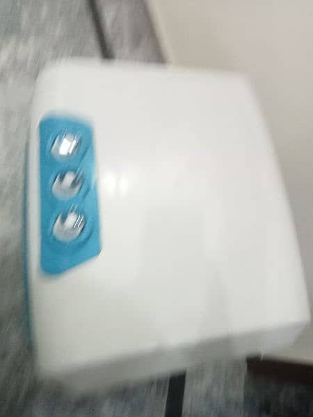 Cooler in plastic body, low electricity consumption. good condition 2