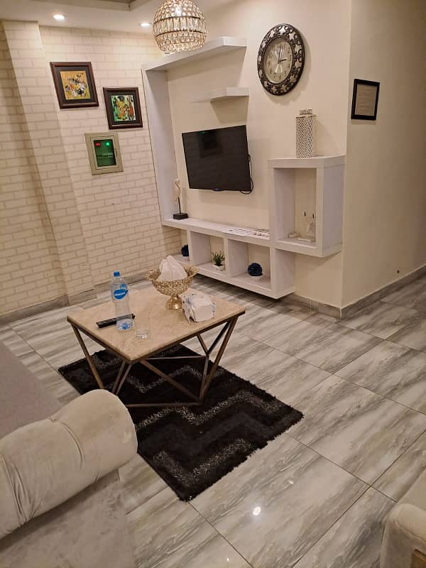 One bed luxury apartment for rent on daily basis in bahria town 3