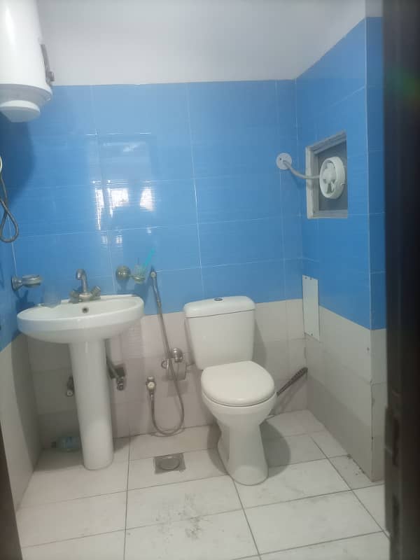 2 bed non furnished apartment available for rent bahria town civic center phase 4 2