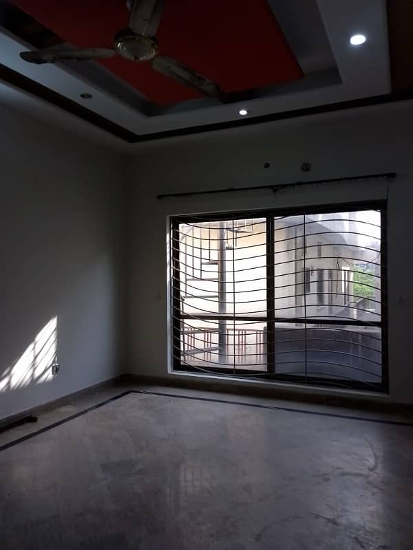 10 Marla upper portion available for rent bahria town phase 3 2
