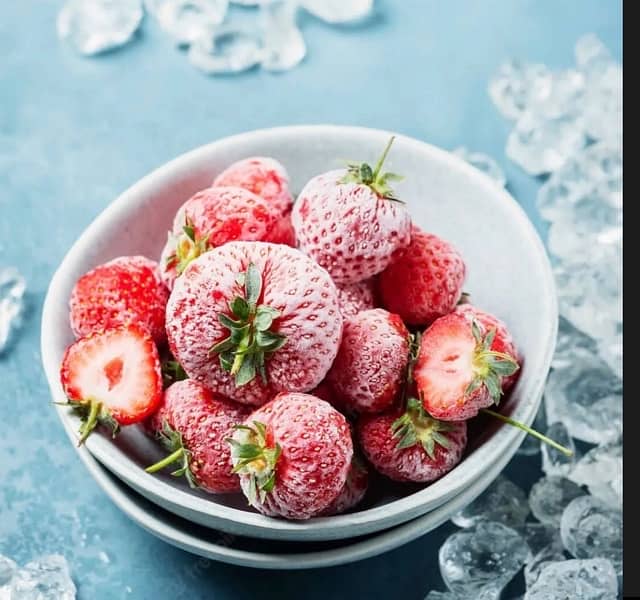 Frozen fresh hygyine strawberry 1