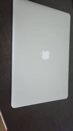 Apple Macbook Pro 2015 16/512 i7 15" 0