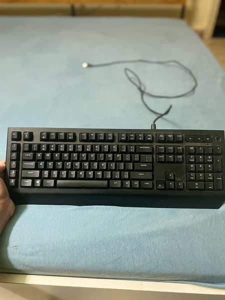 Alienware Aw568 gaming mechanical keyboard 2