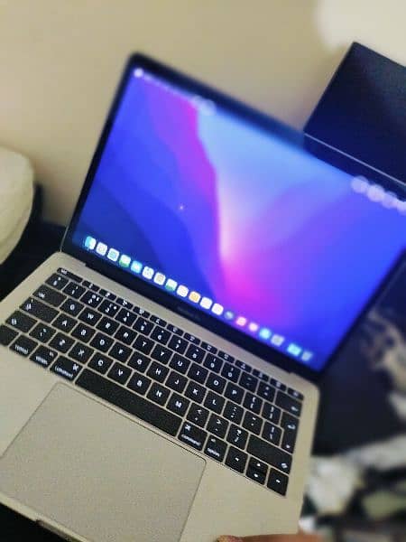 Macbook Pro 2016 (13 inch) 1