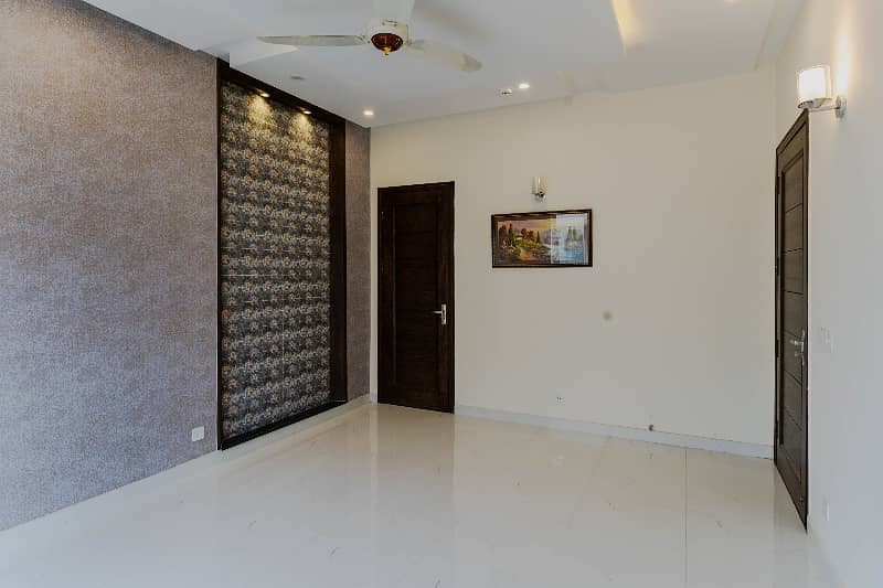 Beautifully Designed Durable One Kanal House Dha Phase 6 28