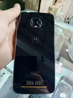 Moto z3 pta approved 4 /64 gaming phone 0