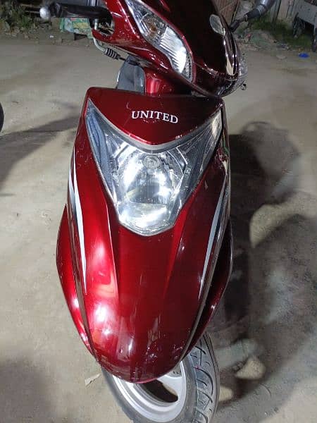 united 100cc scooties available 10