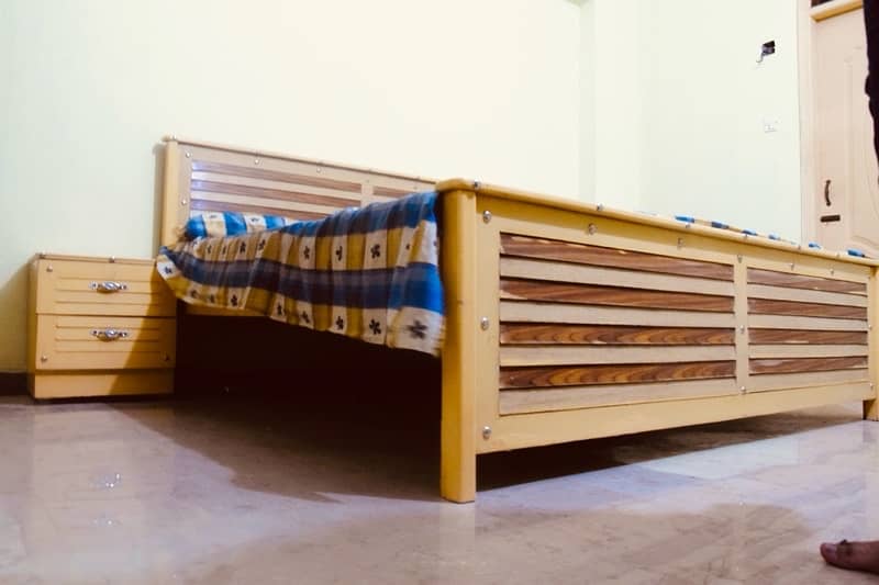 Complete furniture set for sale - bed set in karachi 2