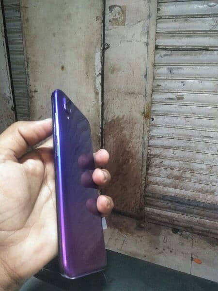 vivo y93 urgent sellin 5