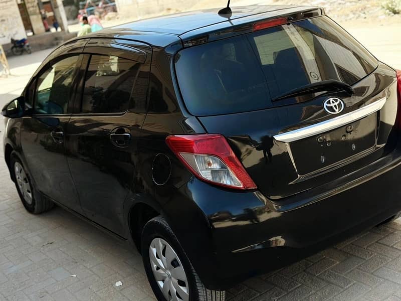 vitz 2011 import 2014 registered 2015 in excellent condition 9