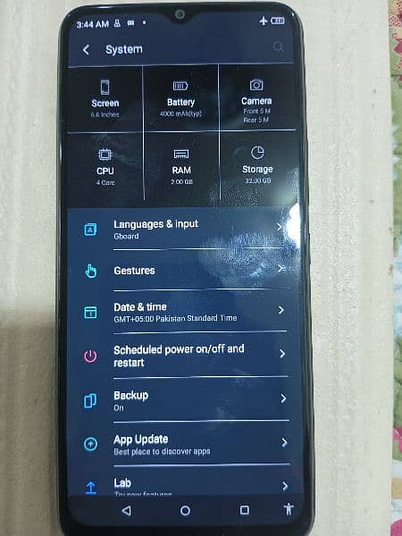 Itel A49 2Gb/32Gb with box, original charger 9/10 condition 3