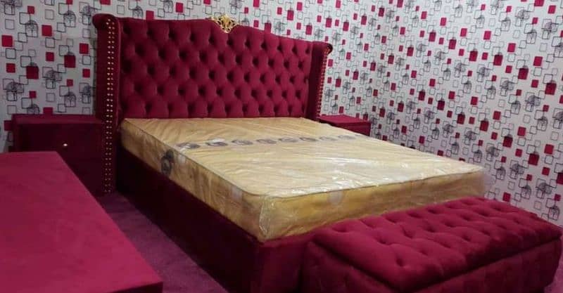 bed set / double bed / dressing table / side table / wooden furniture 6