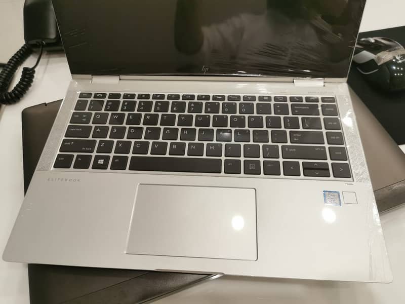 HP Elitebook 1040 G5 Core i5 8th Generation x360 Touch Screen 8