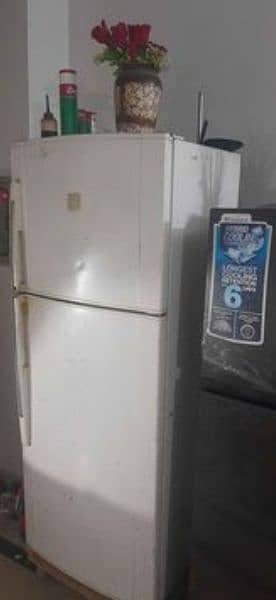 Refrigerator Fridge Brand "Sharp" imported non frost 0
