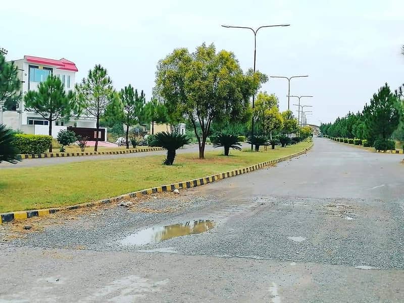 10 Marla corner plot for sale in Wapda Town Islamabad . 3