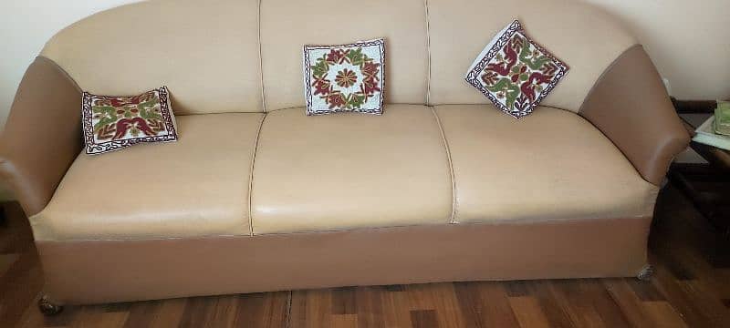 Urgent Sell - 9 Seater Sofa Set 4