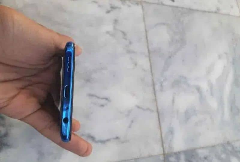 OPPO Reno z 8/256  exchange possible with good mobile 5