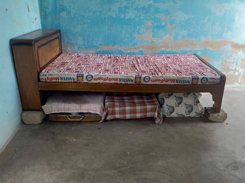 single wooden beds 7