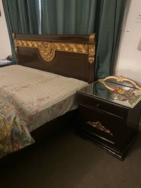wooden bed set and side tables with 16 inch mattress 3