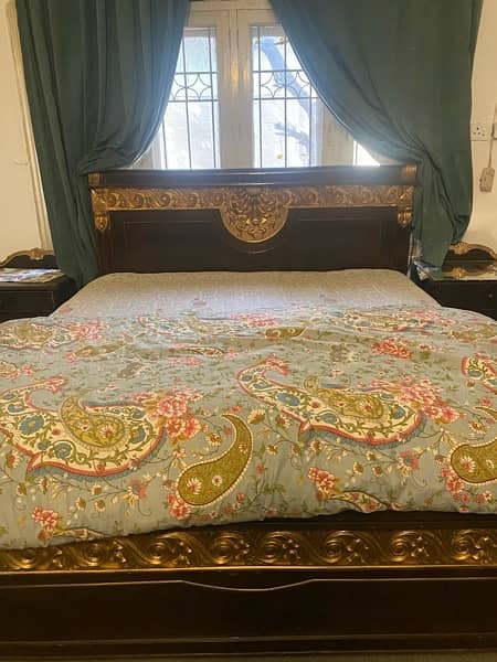 wooden bed set and side tables with 16 inch mattress 4