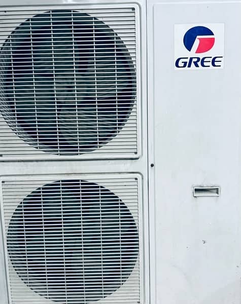 GREE AC 4 Tons Non Inverter like new for sale 0