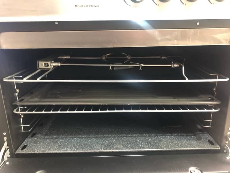 5 Stove Five Star Cooker with Baking Oven 6