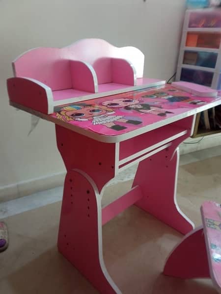 Girls Diy furniture table with chair 1