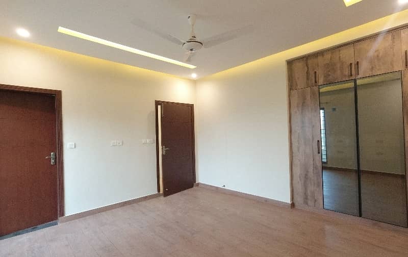 A Well Designed Flat Is Up For rent In An Ideal Location In Lahore 3