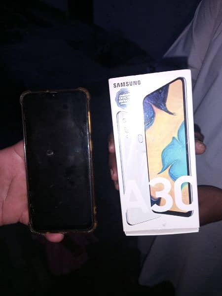 Samsung A30 for sale 0