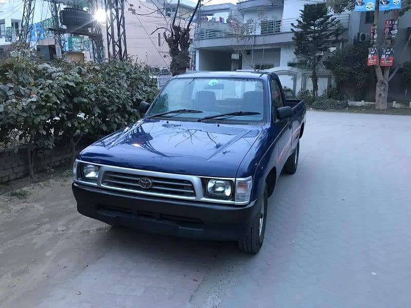 Toyota Hilux Single Cabin Forsale 2