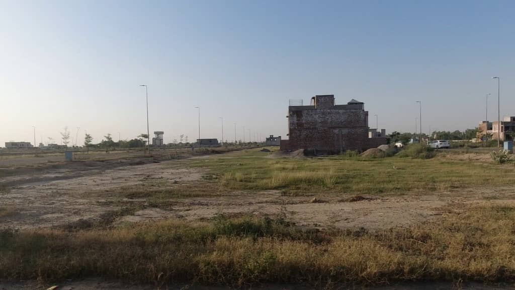 2 Kanal Residential Plot Is For Sale In DHA Phase 7 Block U 4