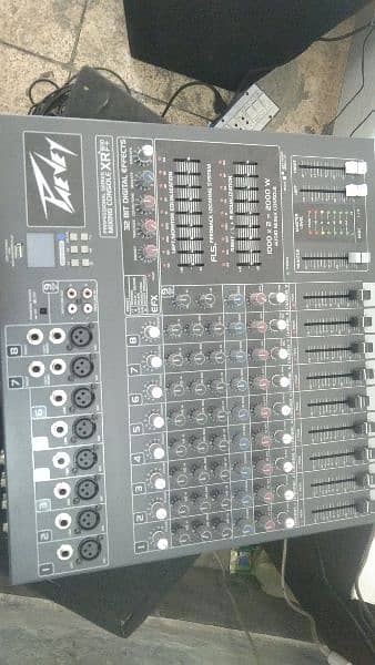 paevey professional series mixing console 800 0