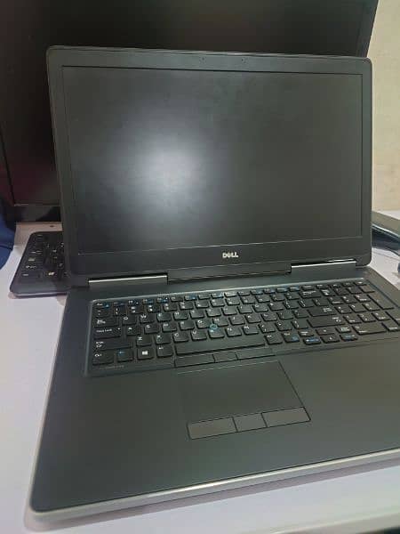 Dell Precession 7720 Excellent for Gaming, Rendering and Graphics. 0