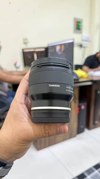 Tamron 24mm 2.8 lens for Sony 2
