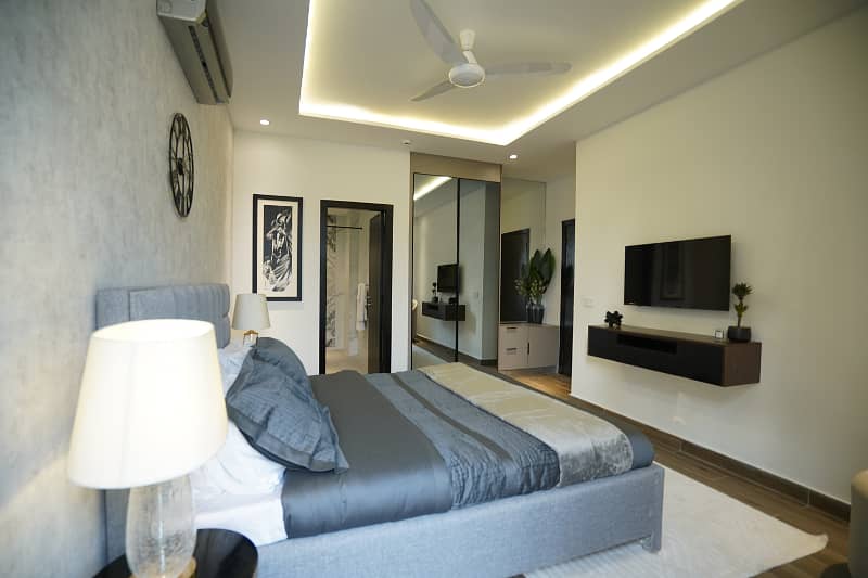 2 Bed Room Luxury Apartment For Sale Facing Gym Khana Close To Possession 1