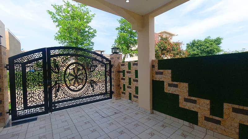 5 Marla Fully Basement Designer House For Sale In DHA 9 TOWN 4