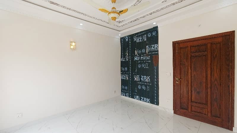 5 Marla Fully Basement Designer House For Sale In DHA 9 TOWN 7