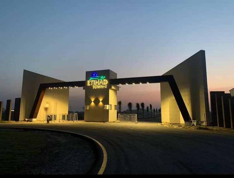 LDA Approved Plots For Sale On 3 Year'S Installments In Etihad Town Phase 2 Lahore 0