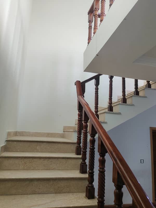 Beautiful Marbles Flooring Upper Portion Available For Rent In G10 Islamabad At Big Street, 3 Bedrooms With Bathrooms, Drawing, TVL, All Miters Separate And Water Boring, With Extra Land, Near To Park, Near To Markaz. 2