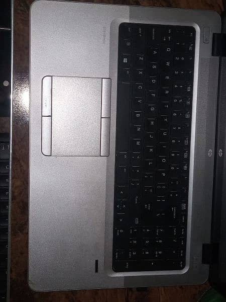 Laptop for sell new condition 1