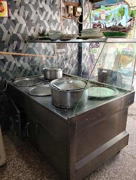 6 big pots food counter with burner 3