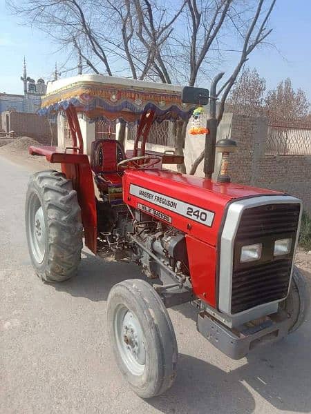 Tractor MF 240 | model 2016 03126549656 | Tractor For Sale 1