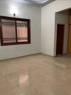 1 Floor portion well maintained