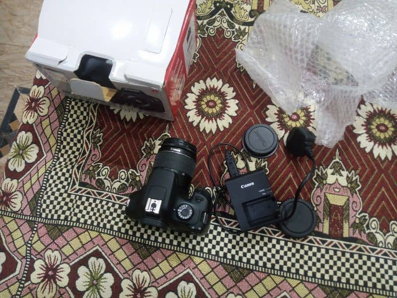 i want to sell cannon wify hd D4000 2
