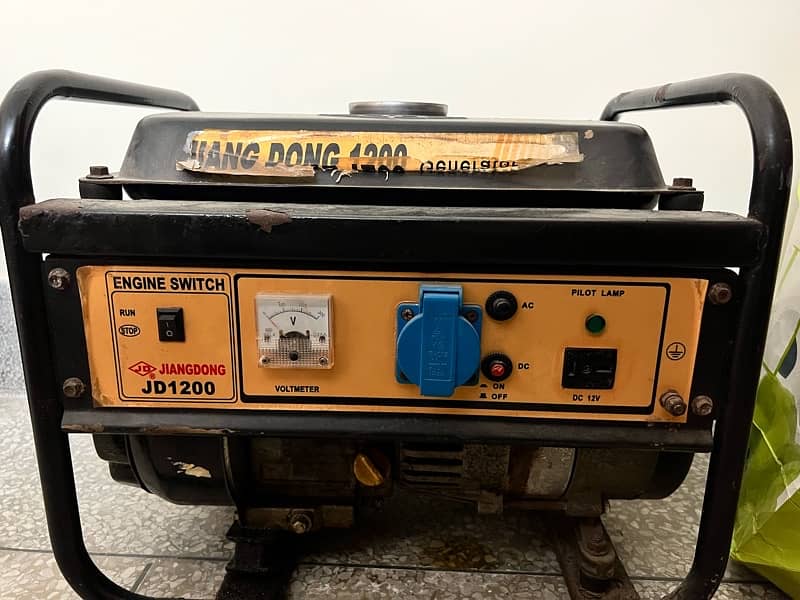 Jiang Dong 1200 Portable Generator 1