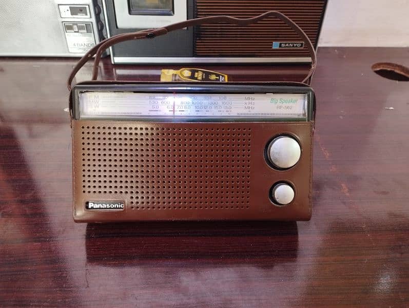 Panasonic Radio - RF 562 , ORIGINAL MADE IN OSAKA JAPAN 0